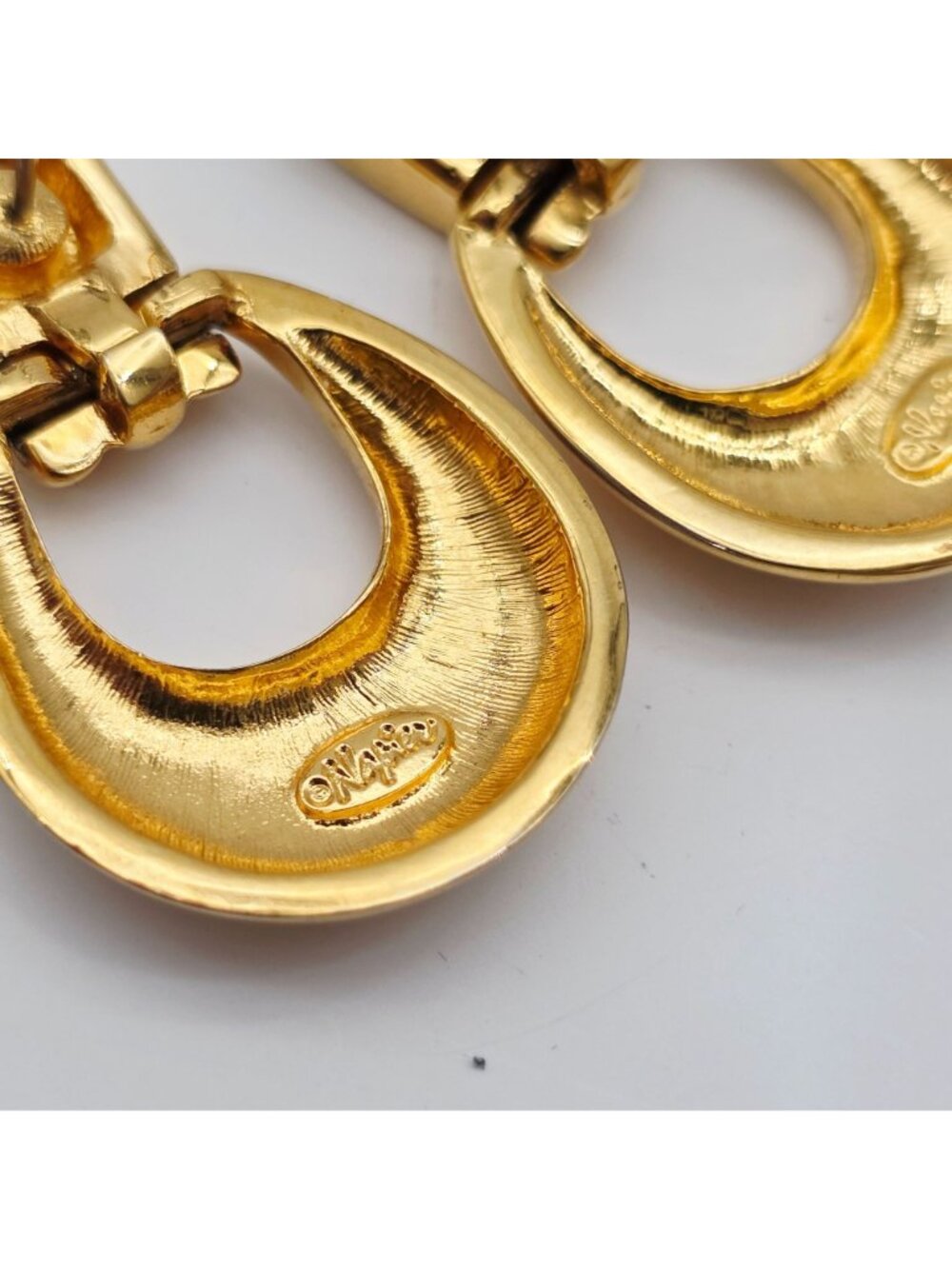 Vintage Napier Gold-Tone Crescent Clip-On Earrings With Ribbed Top Design - Picture 7 of 7